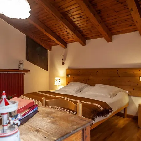 Maison Le Champ Questa Casa Non E Un La Salle