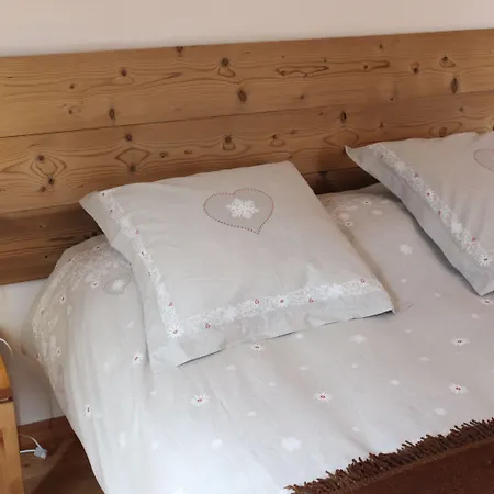 Maison Le Champ Questa Casa Non E Un 라살