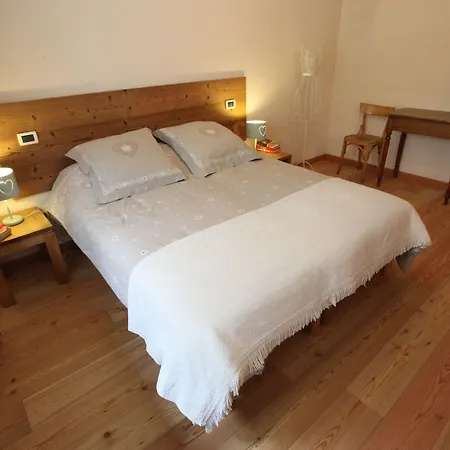 Maison Le Champ Questa Casa Non E Un 3* 라살